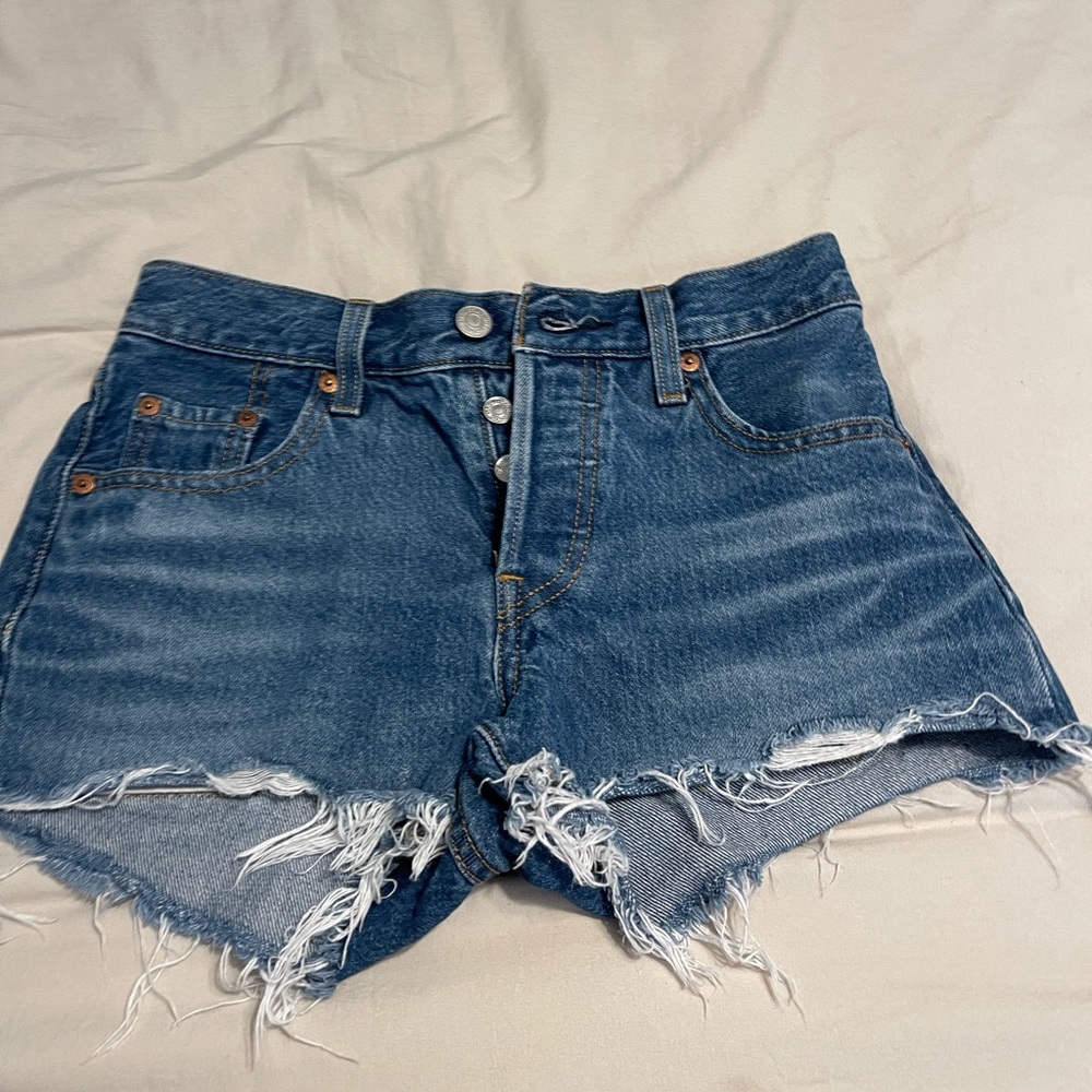 501 Levi high rise shorts